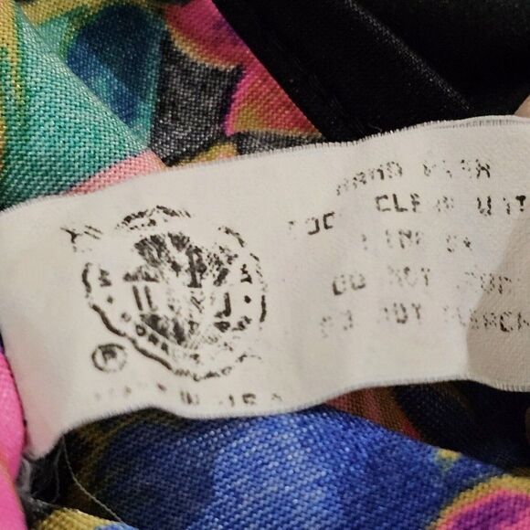 Vintage 80s Swimsuit Skirted One Piece Womens Size M Black Floral Pink Purple - Picture 7 of 7